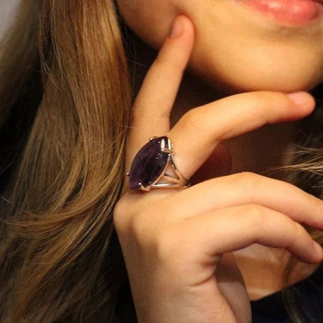 Anillo de Amatista de Plata para Mujer