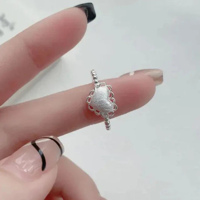 Anillo Corazón Pequeños Lazos Mujer