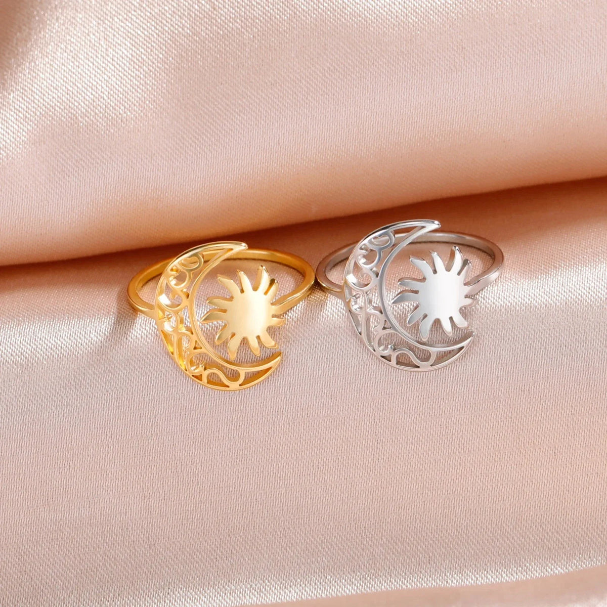 Anillo Luna y Sol oro