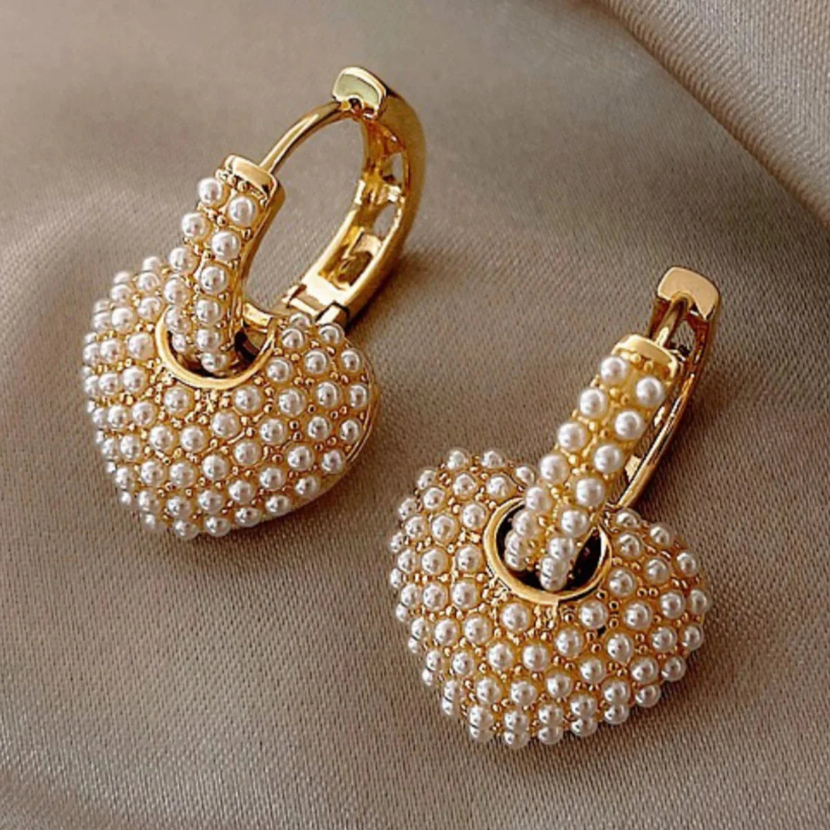 Pendientes de Aro con Corazón de Strass