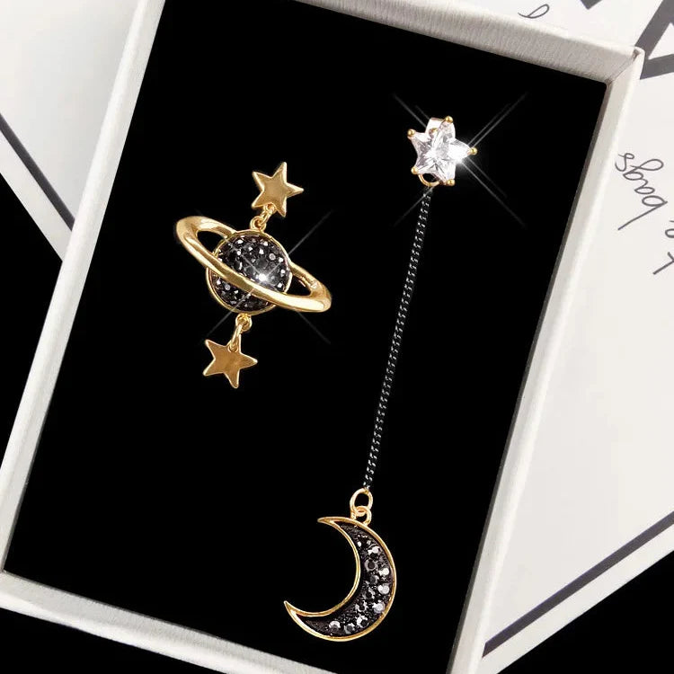 Pendientes Colgantes de Media Luna y Astros
