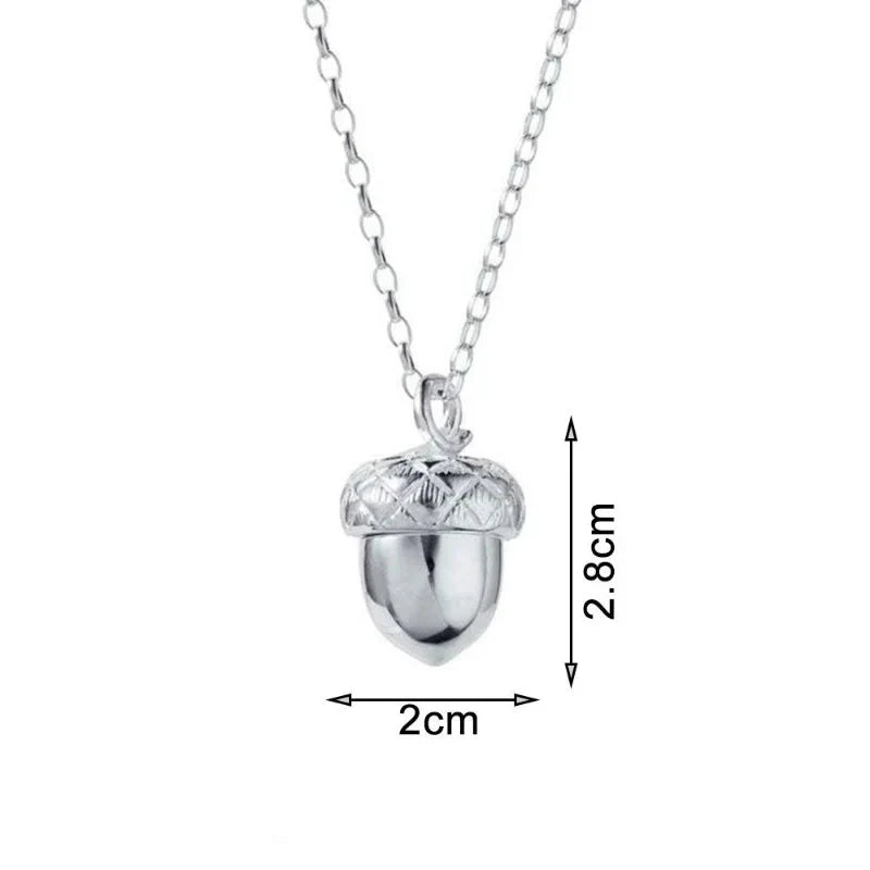 Collar con Colgante de Borla con Corazón