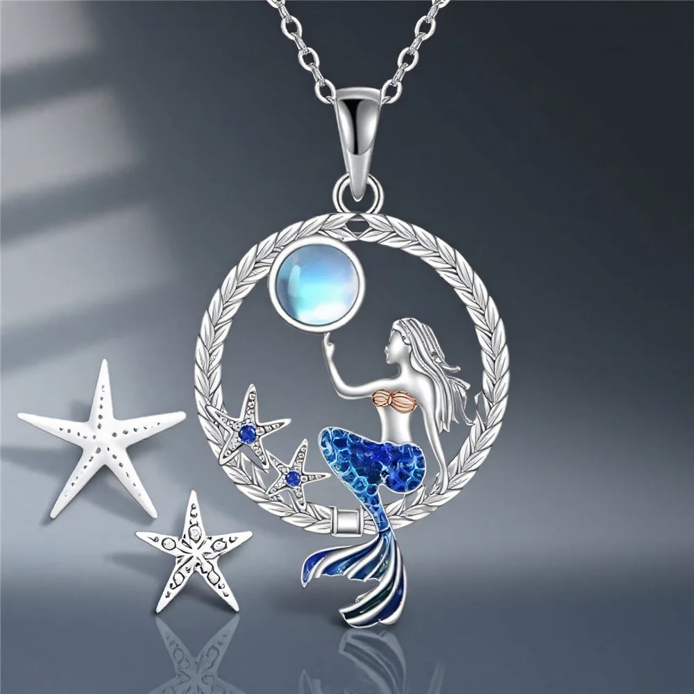 Collar con Colgante de Sirena con Circonita y Piedra de Luna