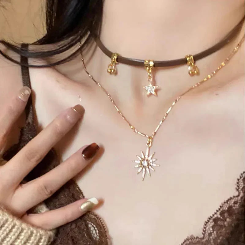 Collar Doble Colgante Sol