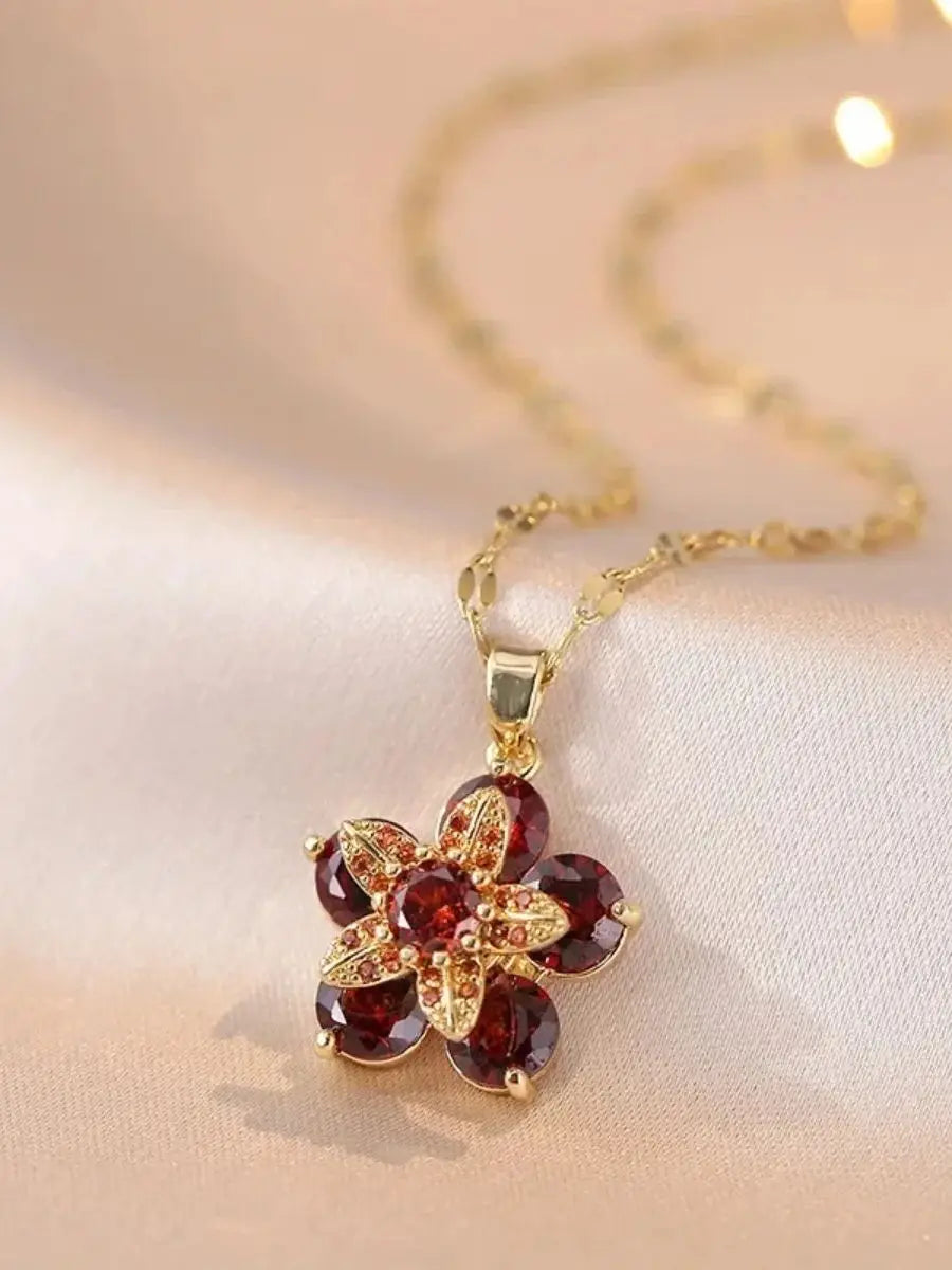 Collar Colgante Flor de Zirconia roja