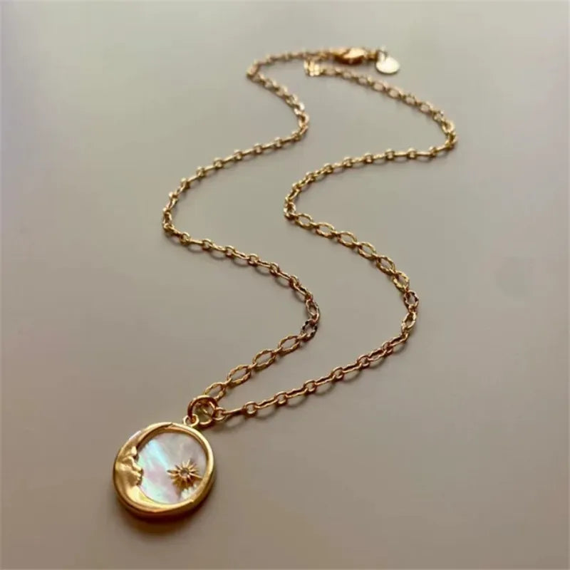 Collar Colgante Luna o Sol Redondo luna
