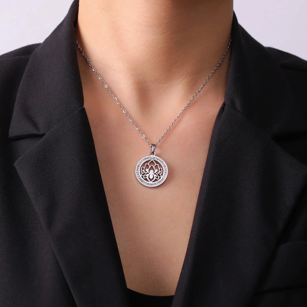 Collar Colgante Zen Mujer Flor de Loto plata