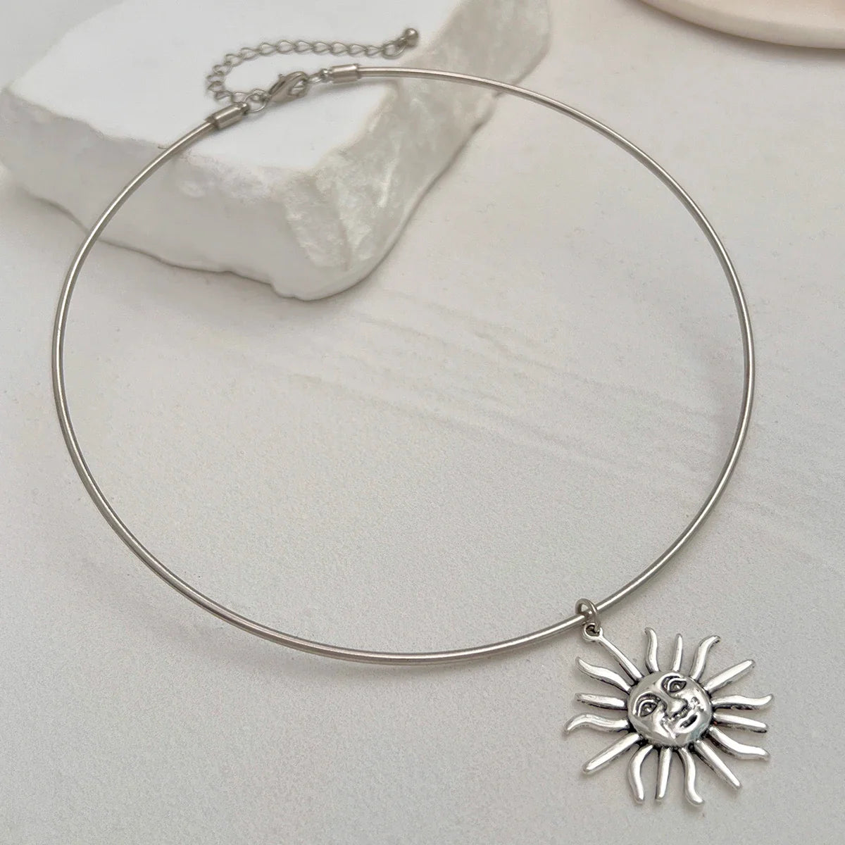 Collar Gargantilla con Colgante Sol plata